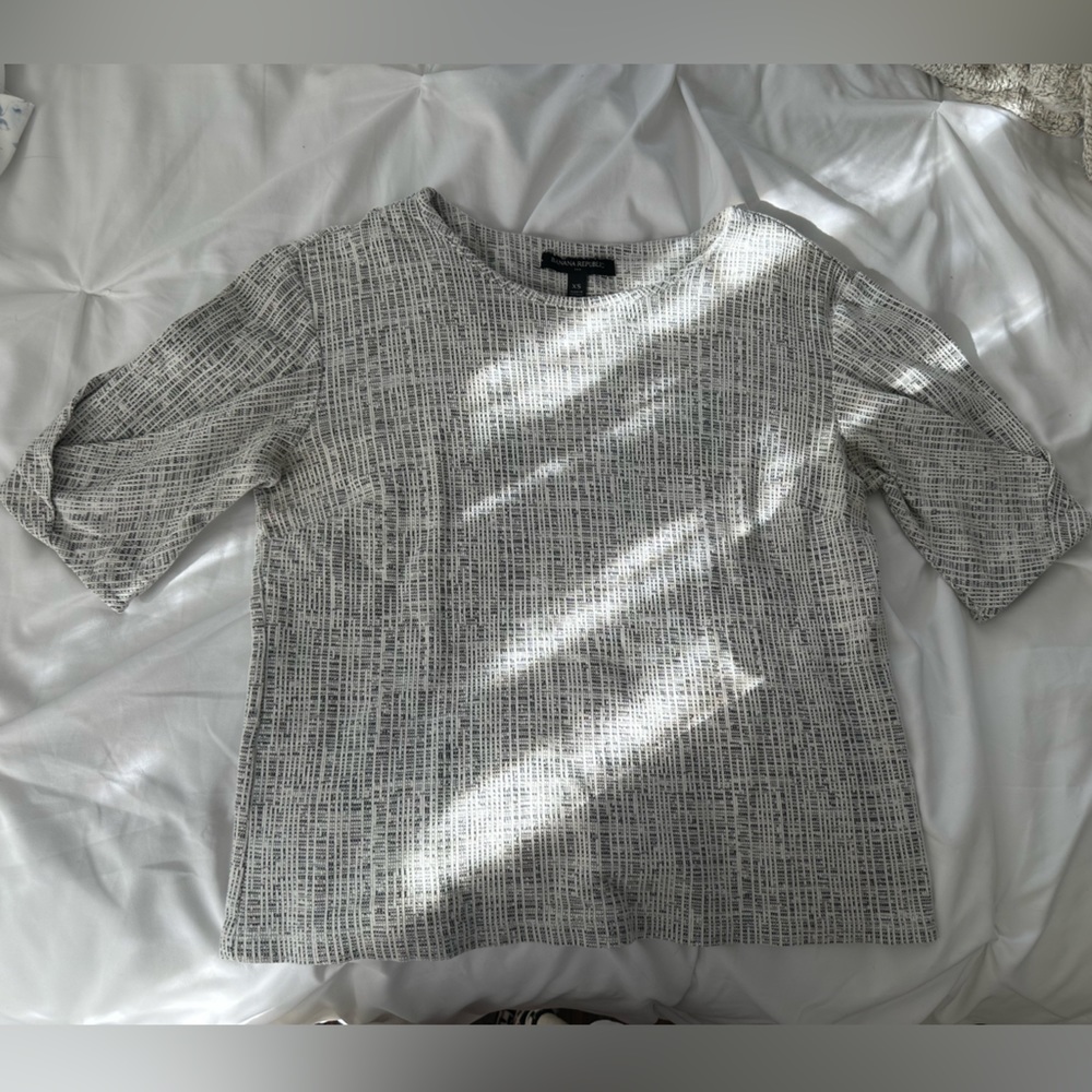Banana Republic Heather Grey Blouse